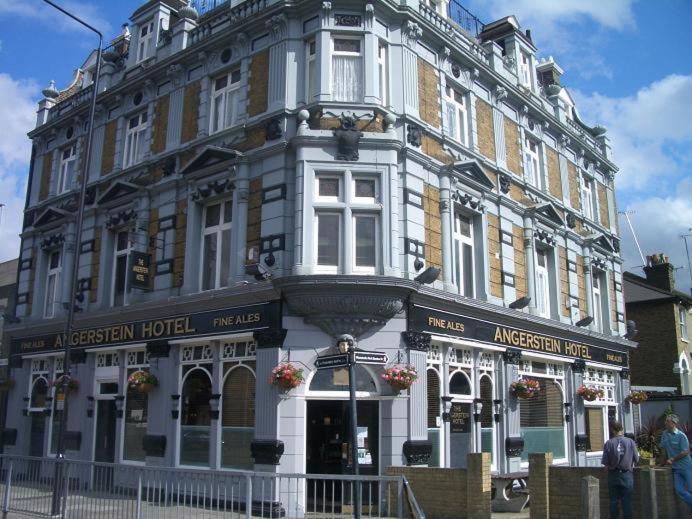 The Angerstein Hotel Лондон Экстерьер фото